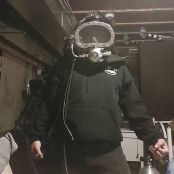 Meet your Posher, Scott - Picture 1 of 1